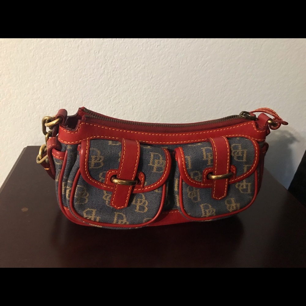 Small Dooney & Bourke